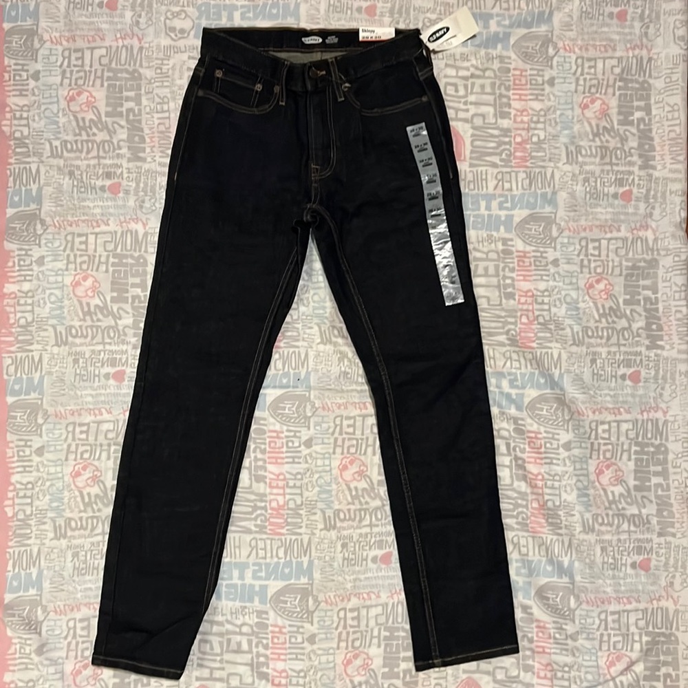 New with tag Old navy skinny jeans size 28x30.